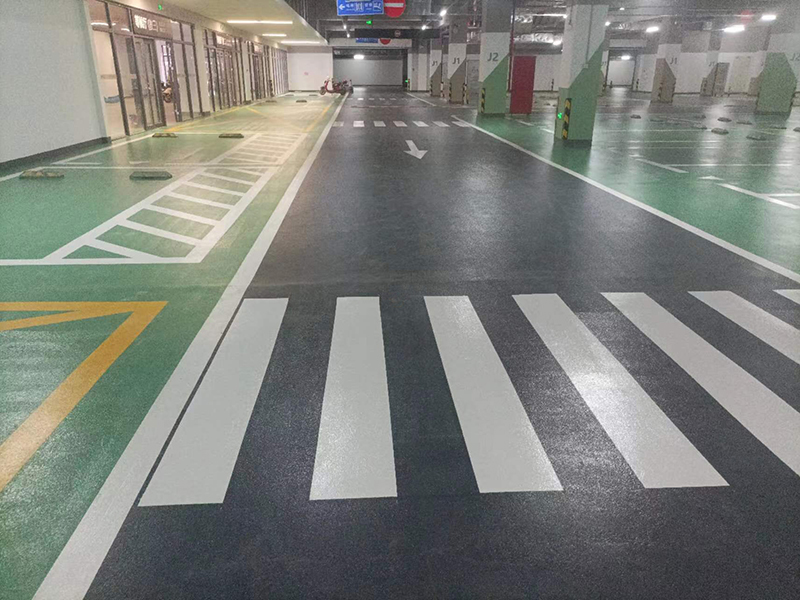 环氧聚氨酯罩面漆地坪